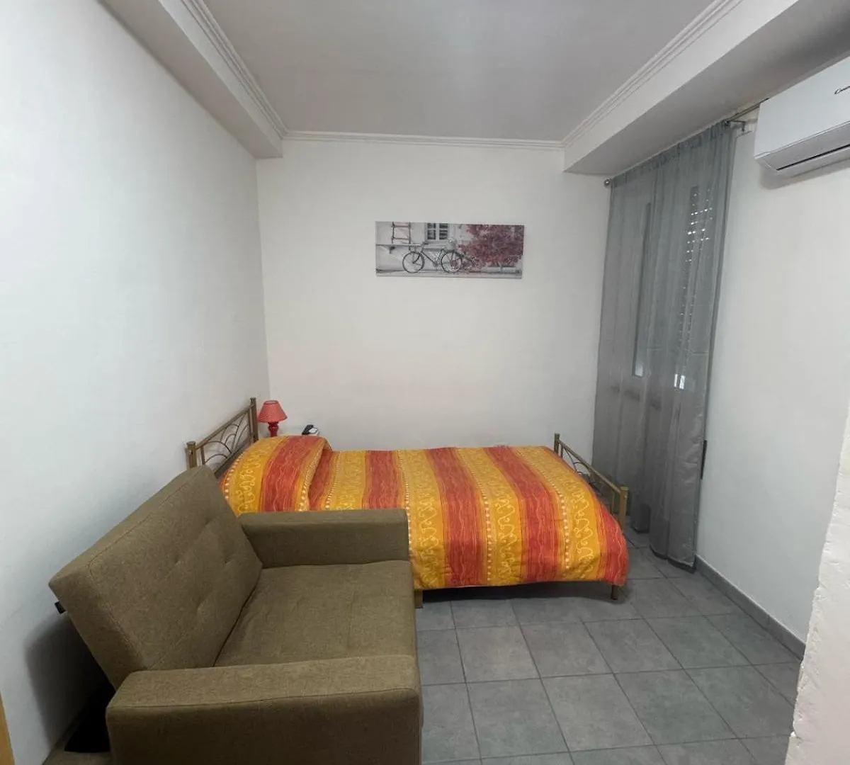 M&C Rooms Di Claudia Fiumicino Guest house